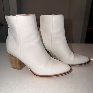 BEAST FASHION White Leather Ankle Booties
